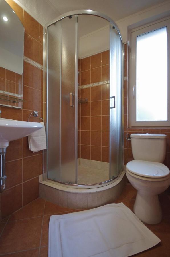 Bodza Apartman Gyula Buitenkant foto